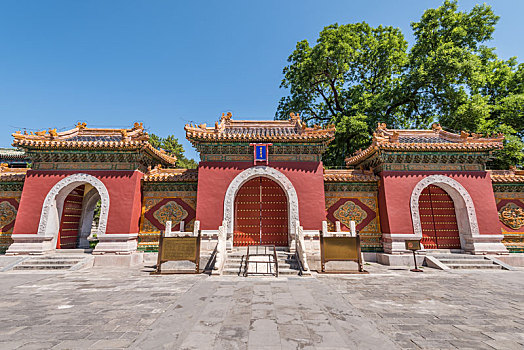 中国北京北海公园西天梵境的园林建筑