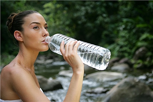 女人,头像,饮用水,瓶子,坐,河岸