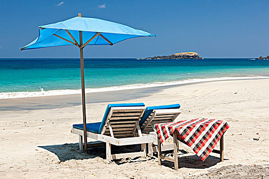 太阳椅,伞,海滩,白色,沙子,东方,巴厘岛,印度尼西亚,东南亚,亚洲