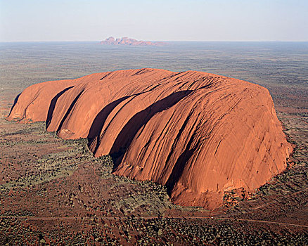 航拍,岩石构造,风景,艾尔斯岩,乌鲁鲁-卡塔丘塔国家公园,澳大利亚
