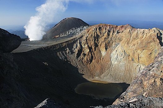 火山口,山