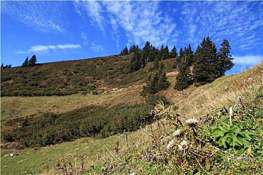 蓝天,山