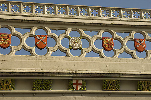 英格兰,北约克郡,纹章,圣彼得,三个,狮子,白色蔷薇,约克郡,桥