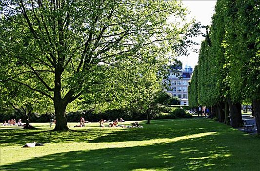 罗森堡宫,玫瑰宫,外的绿林
