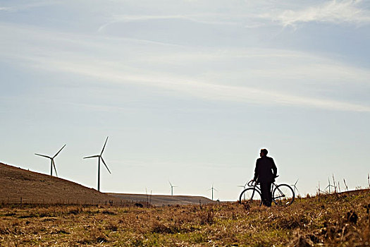 远景,男人,自行车,看,风电场