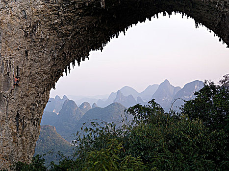 天然拱,山峦,阳朔,中国
