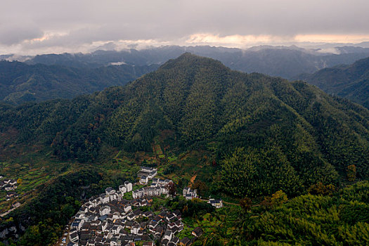 绿水青山