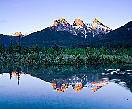 三姐妹山,山,倒影,艾伯塔省,加拿大