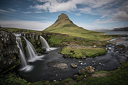 瀑布,崎岖,青山,顶峰,冰岛,风景