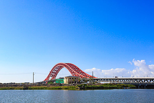 红桥,桥梁,水面,蓝天,交通