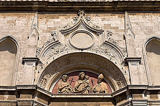教堂,蒙蒂普尔查诺红葡萄酒,锡耶纳省,托斯卡纳,意大利