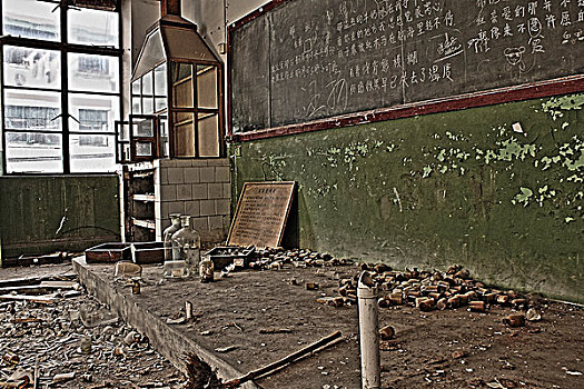 学校废墟