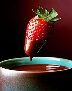 草莓,蘸,巧克力火锅