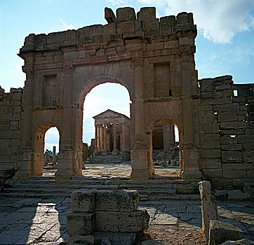 古罗马广场,突尼斯,二世纪,艺术家,未知