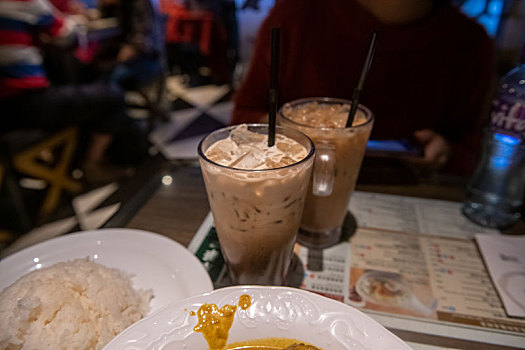 鸳鸯奶茶