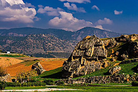 土耳其希拉波利斯古城墙遗迹
