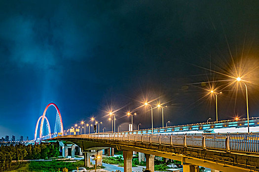 杭州之江大桥夜景全景