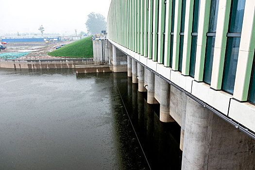 白洋淀引黄大树刘泵站,黄河水北上482公里从这里进入白洋淀,每年入淀补水1,1亿立方米