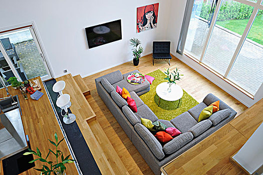 风景,画廊,灰色,沙发,组合,彩色,散落,垫子,绿色,地毯,围绕,苍白,木质,表面
