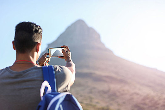 男青年,远足,摄影,山,桌山国家公园,后视图,开普敦,西海角,南非