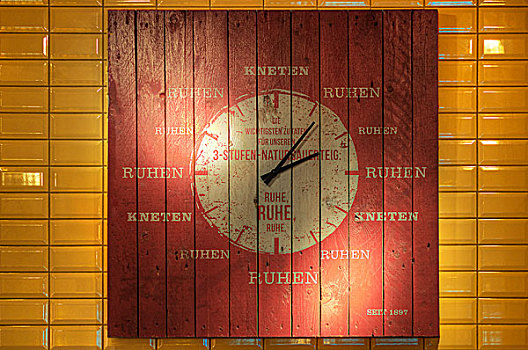 钟表,酵母,制作,瓷砖墙,吕贝克,石荷州,德国,欧洲