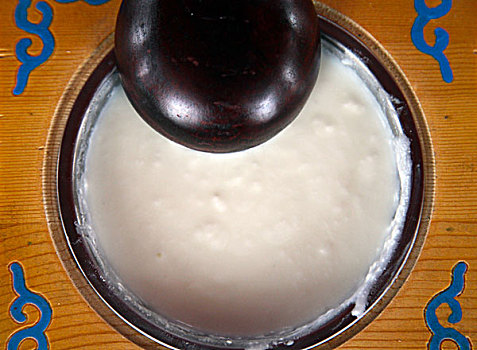 蒙古族美食,酸奶