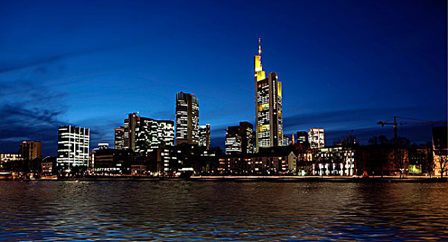 风景,桥,上方,天际线,法兰克福,德国商业银行,摩天大楼,黑森州,德国,欧洲