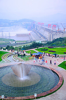 三峡大坝花园