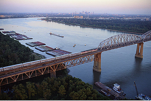 客运列车,长,桥,俯视,密西西比河,新奥尔良,路易斯安那,美国