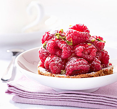 树莓,挤压,开心果,果料小馅饼