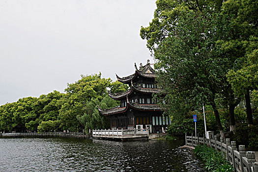 月湖公园,亭子,历史建筑