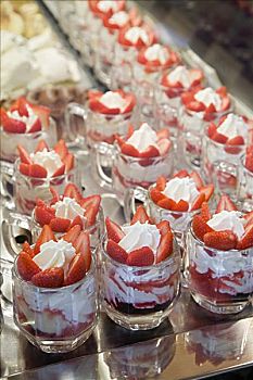 草莓甜点,佛罗伦萨,托斯卡纳,意大利