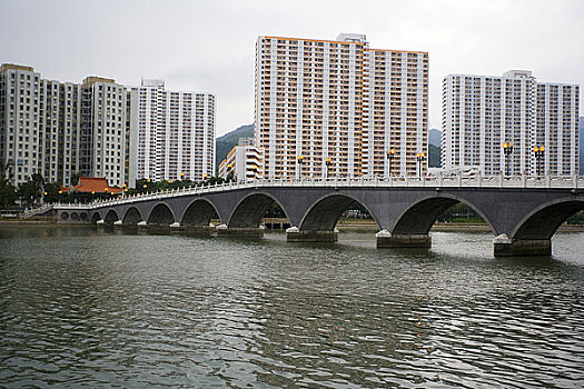 香港