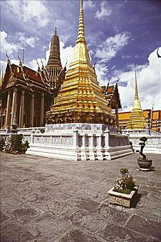 仰视,庙宇,玉佛寺,大皇宫,曼谷,泰国