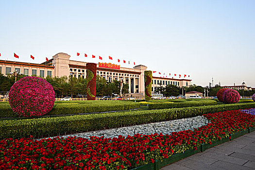 北京为,一带一路,高峰论坛开启节日景观照明,花坛摆设
