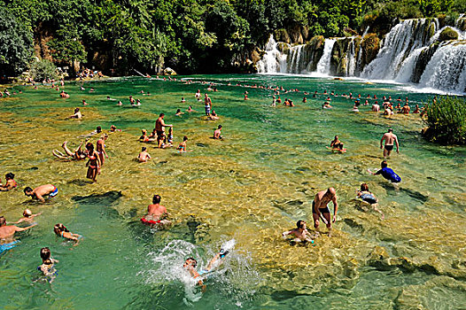 浴,旅游,瀑布,卡尔卡,国家公园,达尔马提亚,克罗地亚,欧洲