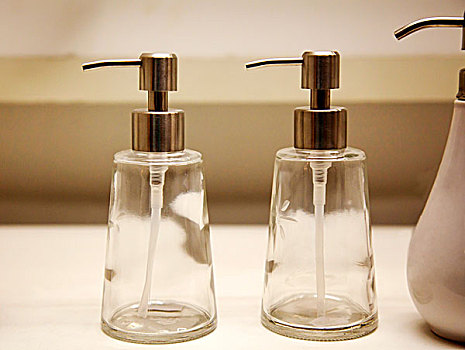 卫生间玻璃透明的洗手液瓶子