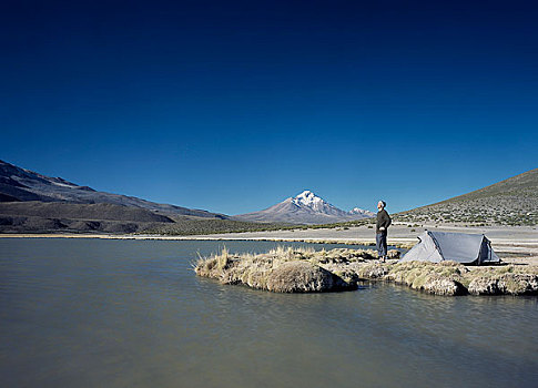 男人,露营,靠近,湖,智利