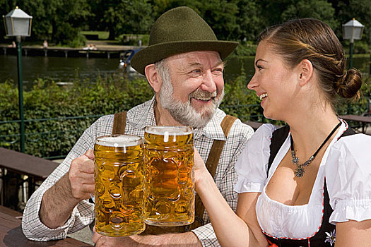 传统,衣着,德国人,女人,啤酒坊,祝酒,玻璃杯