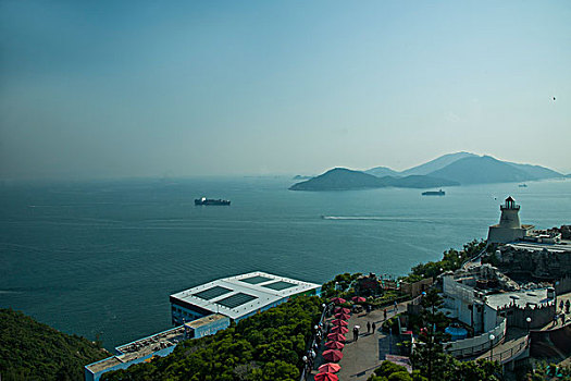香港海洋公园海洋摩天塔上远眺海洋公园与南中国海