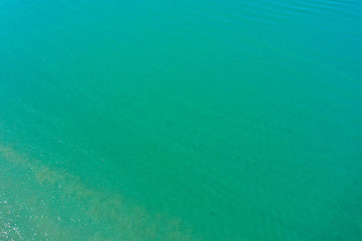 航拍海南三亚湾旅游度假区海水浴场椰林沙滩