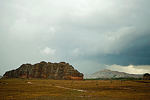 madagascar,national,park,of,isalo,rock,formation,and,sandstone,massif