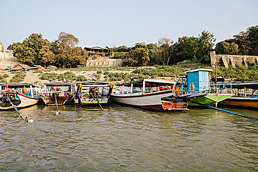 渔船,停泊,伊洛瓦底江,河岸,蒲甘,缅甸
