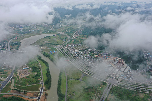 雨后仙境