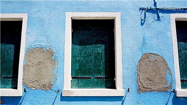 三个,窗户,布拉诺岛,衰败,蓝色,墙