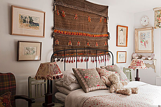 编织物,挂毯,褐色,框架,高处,头部,舒适,床,怀旧,床边,灯,木椅