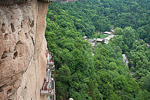 麦积山,石窟,天水,建筑,雕塑,佛像,造型,艺术,瑰宝,民族,文化,历史,宗教,佛教