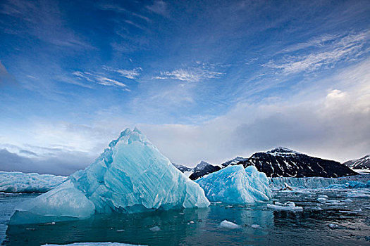 挪威,斯瓦尔巴特群岛,斯匹次卑尔根岛,岛屿,蓝色,冰,冰山,靠近,脸,冰河,夏天,晚间