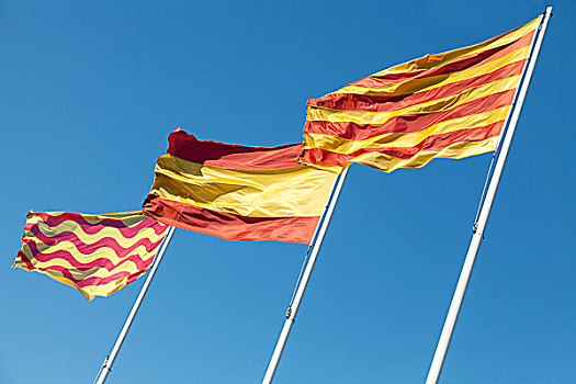 旗帜,西班牙,加泰罗尼亚,塔拉戈纳省,城市,高处,蓝天