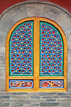 塔尔寺的彩色窗子